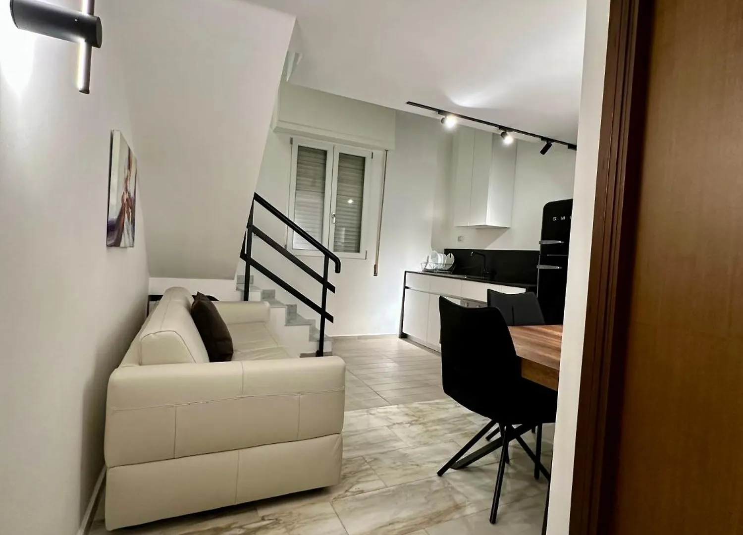 Bilocale Di Lusso A Prato Apartment Prato  Italy